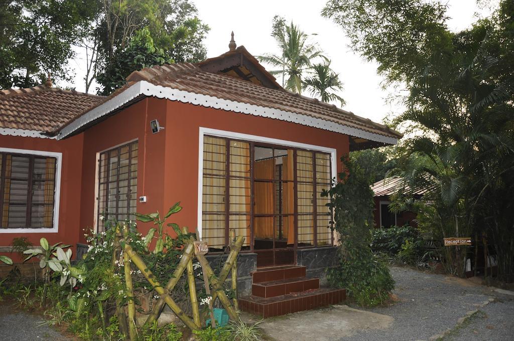 Sunbird Garden Resort Krishnagiri Chambre photo