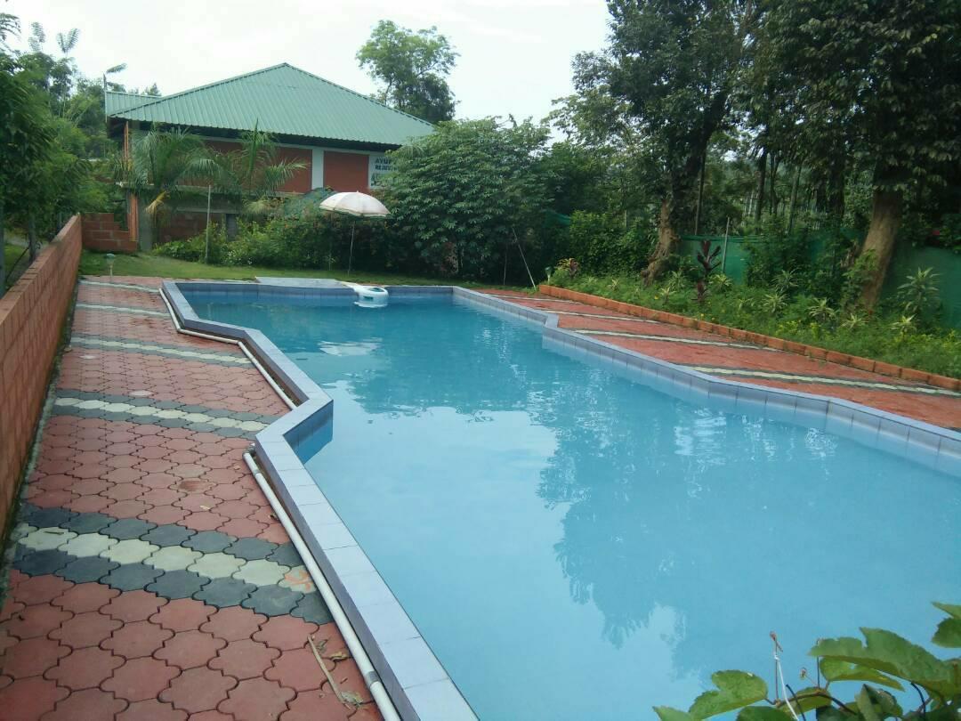 Sunbird Garden Resort Krishnagiri Extérieur photo