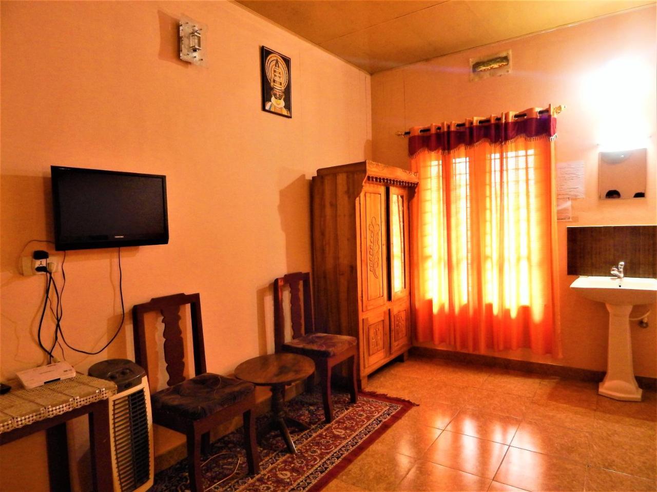 Sunbird Garden Resort Krishnagiri Extérieur photo